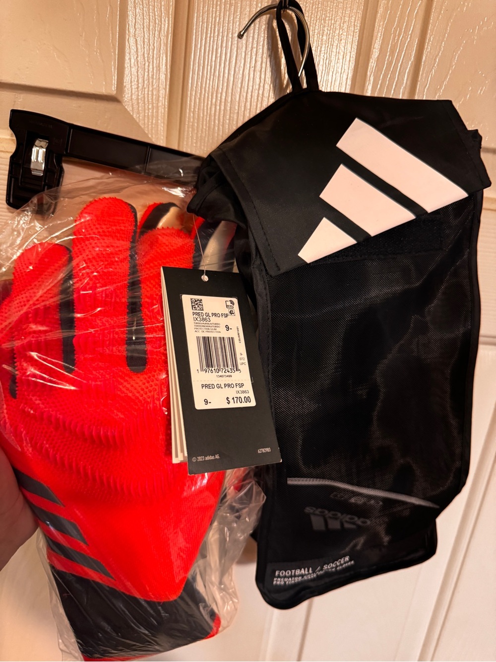 Adidas predator goal keeper gloves